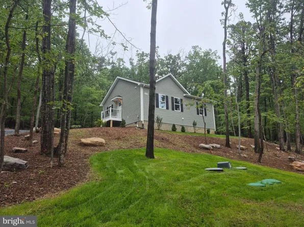 429 Bluebird Trl, Winchester, VA 22602