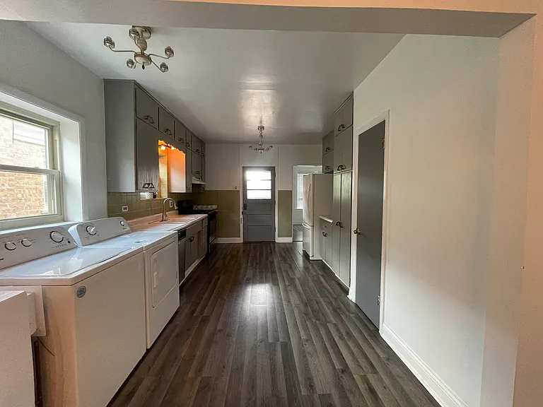 5832 N Virginia Ave #2 — Photo 6
