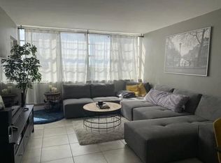 1301 NE Miami Gardens Dr APT 1111W, Miami, FL 33179