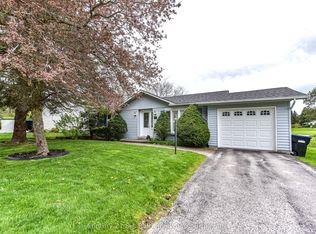 56 Tecumseth Pines Dr, New Tecumseth, ON L0G1W0