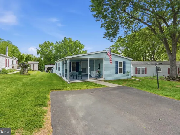 10 Coventry Pl, Souderton, PA 18964