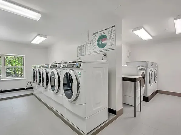 1787 Madison Avenue image 11 of 12