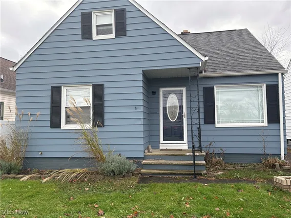 17914 Libby Rd, Maple Heights, OH 44137