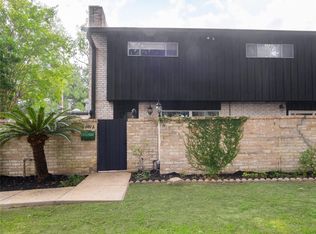 2001 Stoney Brook Dr APT A, Houston, TX 77063