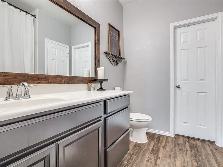 2151 Lost Timbers Dr — Photo 25