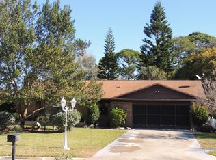 180 Pine Grove Ct, Daytona Beach, FL 32119