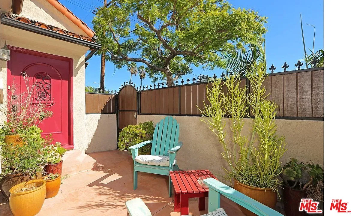 2 bed, 1.0 bath, 971 sqft, $4,750 — Photo 4