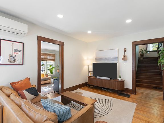 3rd image of 76 Belmont Avenue