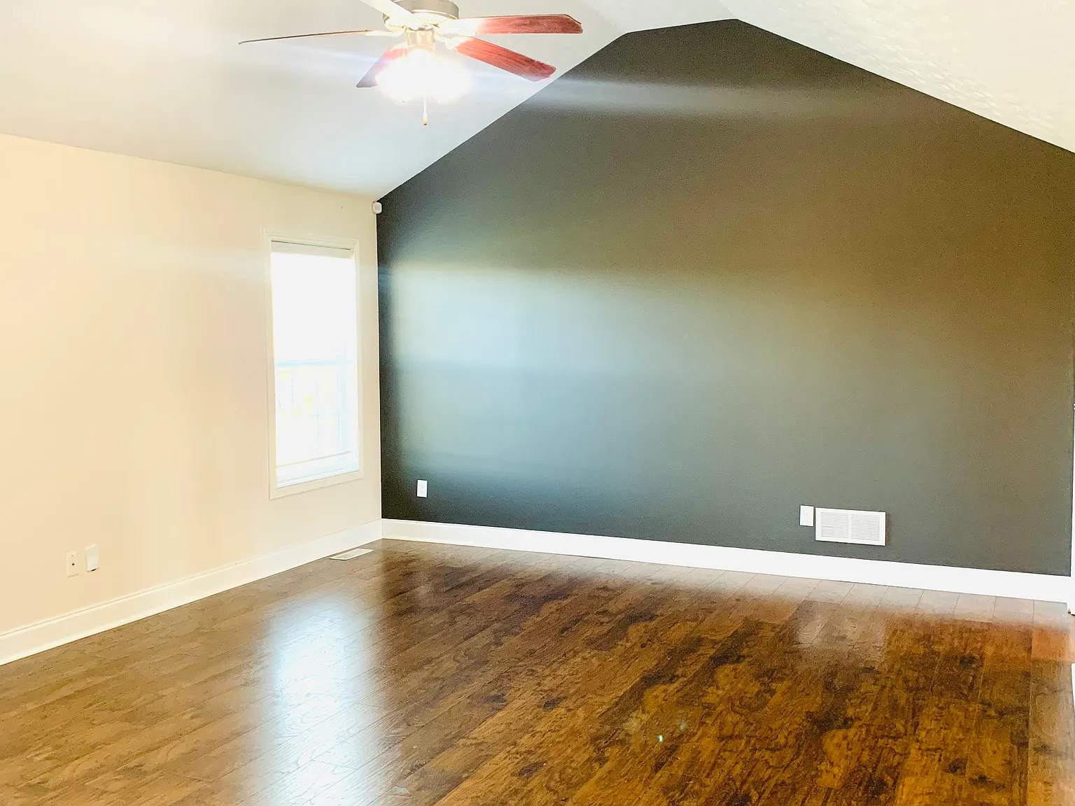 3 bed, 1779 sqft, $1,695 — Photo 2