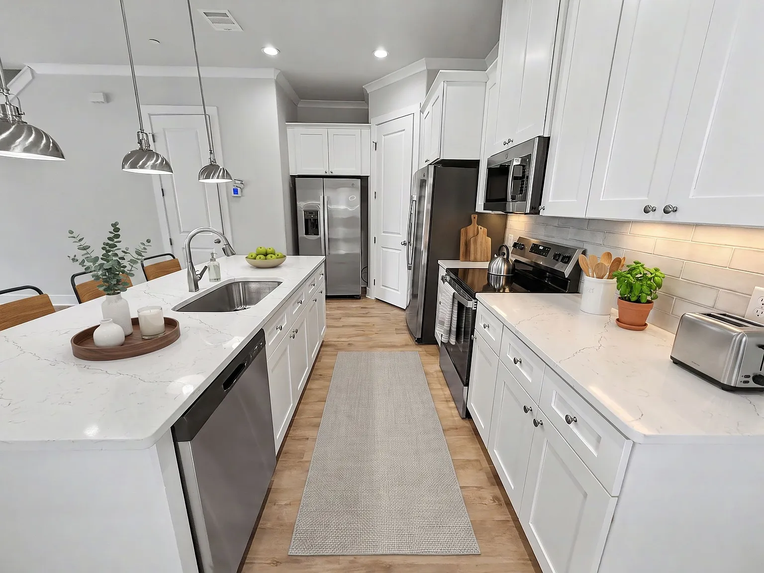 9 bed, $9,900 — Photo 4