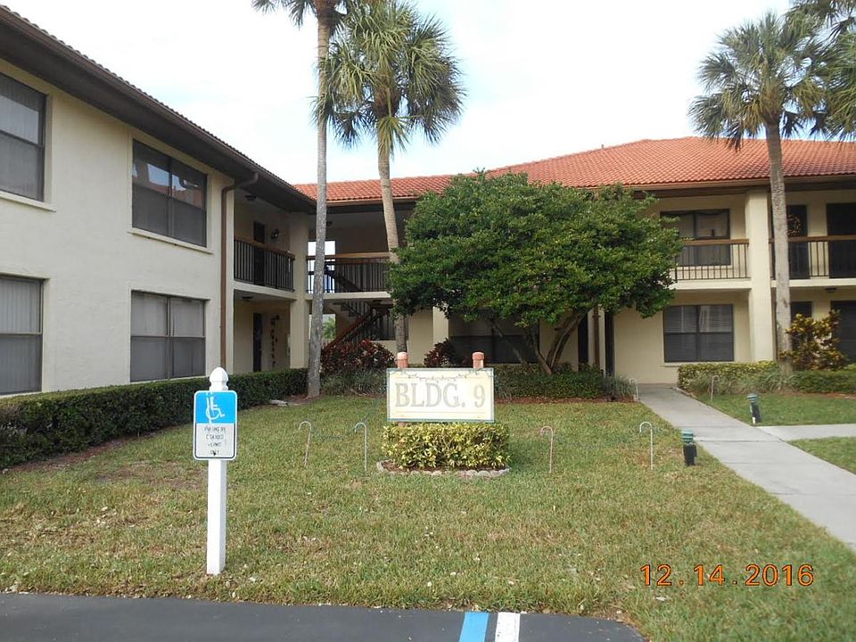 1st image of 906 Hammock Pine Blvd #906