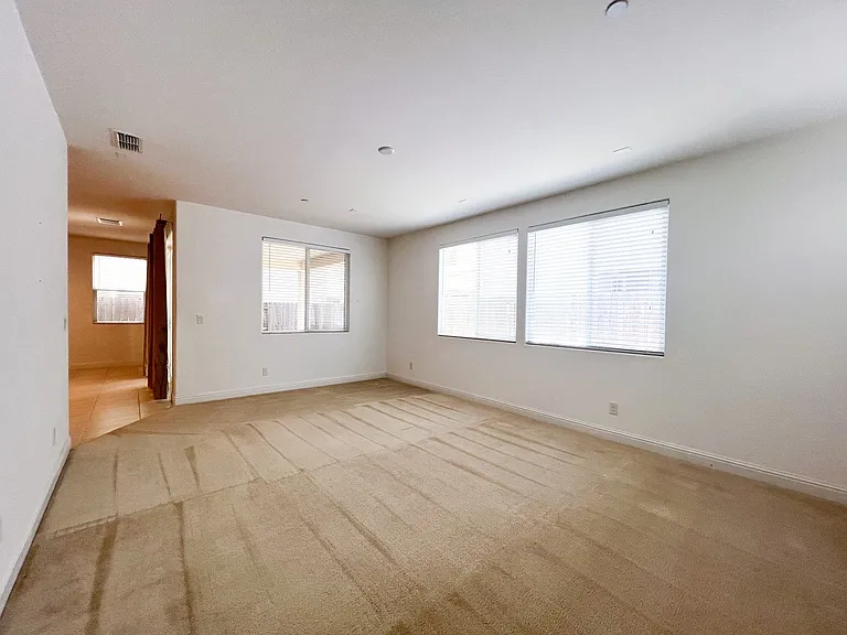8428 Amber Valley Ln — Photo 12