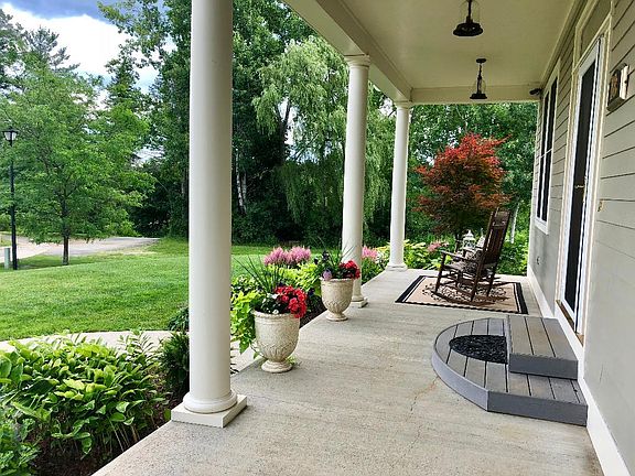 Relaxing front porch