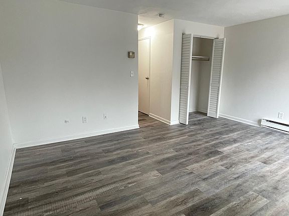 5th image of 55 Elmwood Park #30T