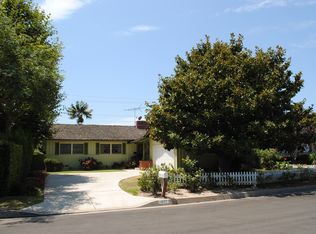 441 Cabrillo St, Costa Mesa, CA 92627