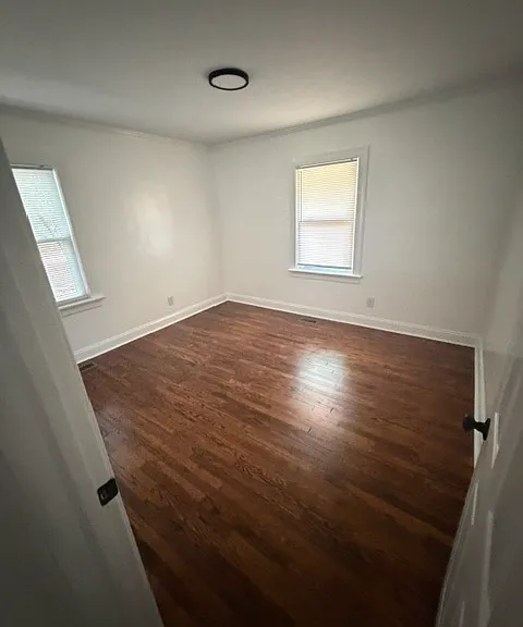 1812 Beverly Rd — Photo 8