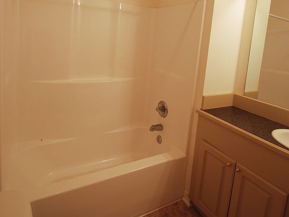 full bathroom downstairs