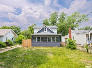 6019 W Farmington Rd, Peoria, IL 61604