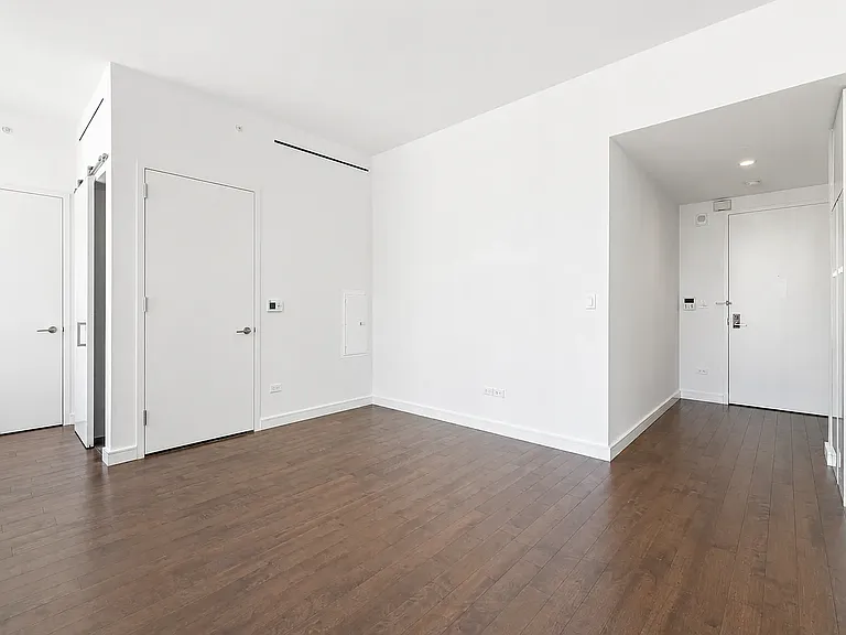232 E 54th St #20B — Photo 6