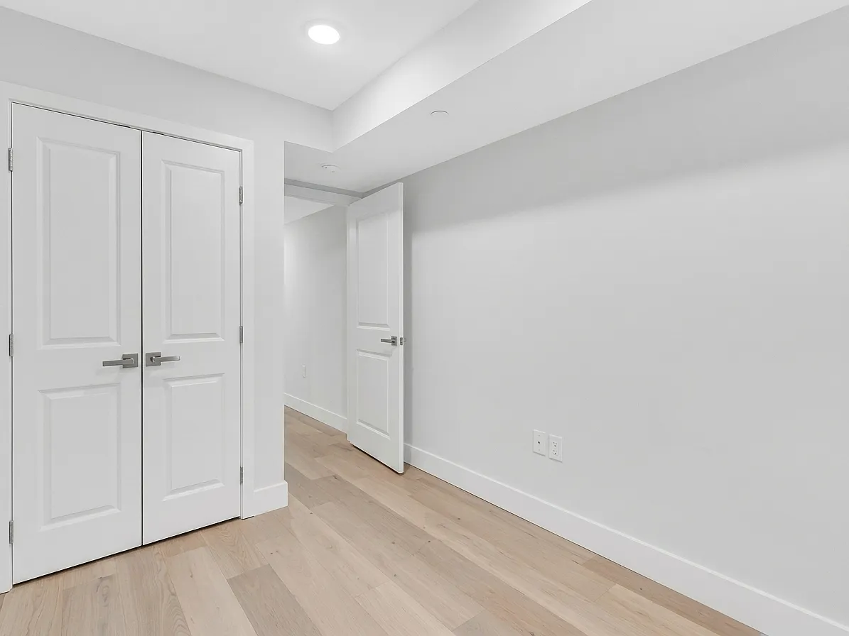 2 bed, $1,849 — Photo 3