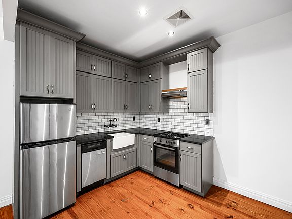 5th image of 235 Kent Ave APT 2B