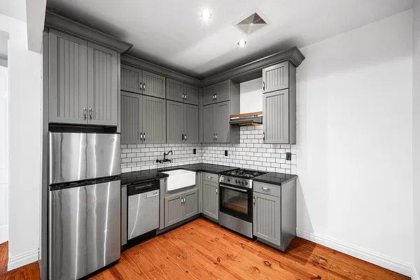 Kitchen, photo 2