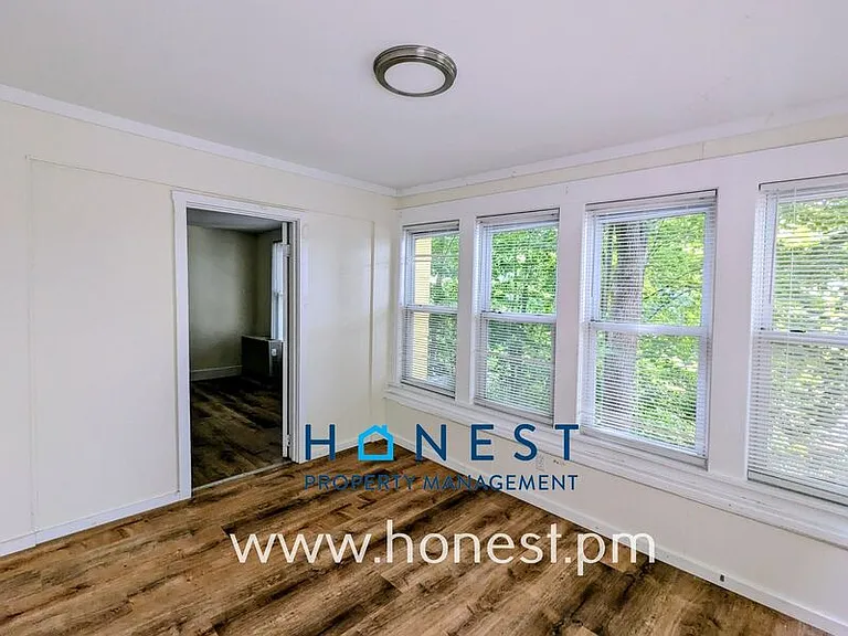 36 Prospect St #3 — Photo 12