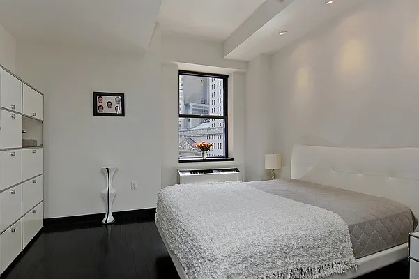 Rented by Corcoran | media 14