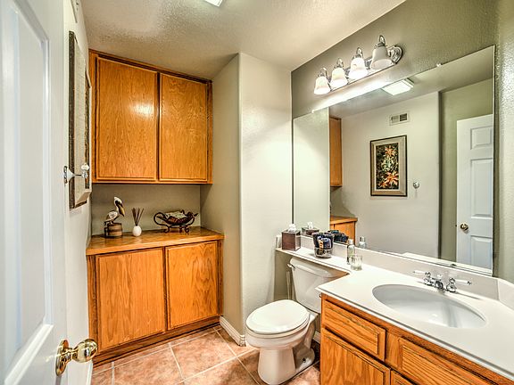 5th image of 39356 Corte Alisos