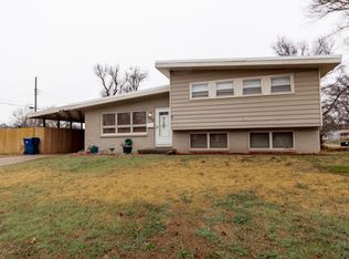 3702 W 19th St N, Wichita, KS 67203