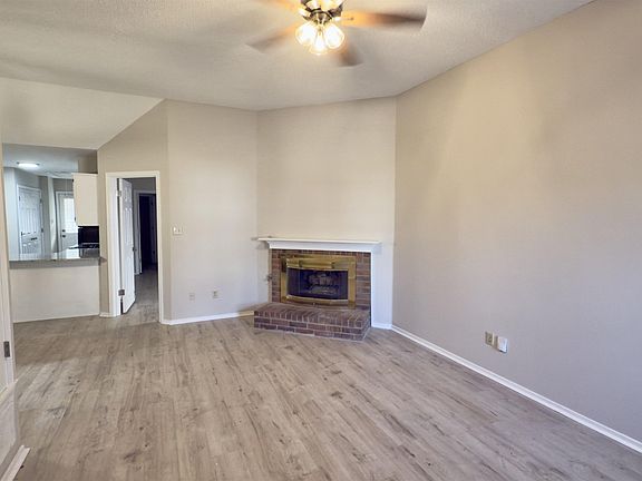 2nd image of 1547 Beaver Trail Dr