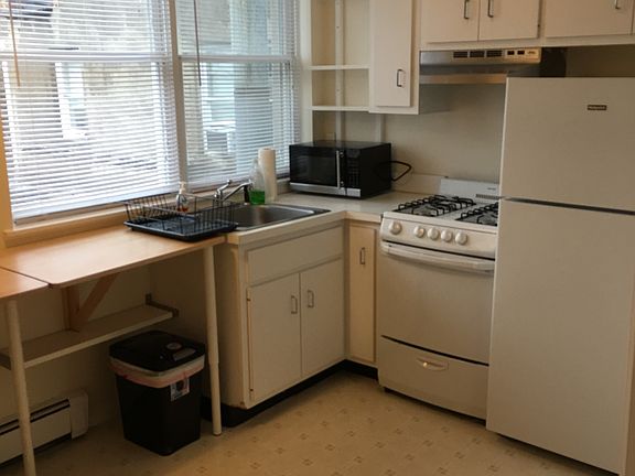2nd image of 574 Mamaroneck Ave