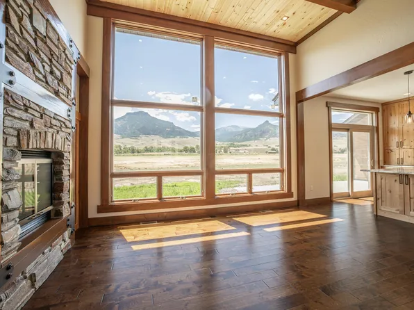 66 Big Creek Dr #9, Cody, WY 82414