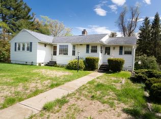 147 Plant Rd, Halfmoon, NY