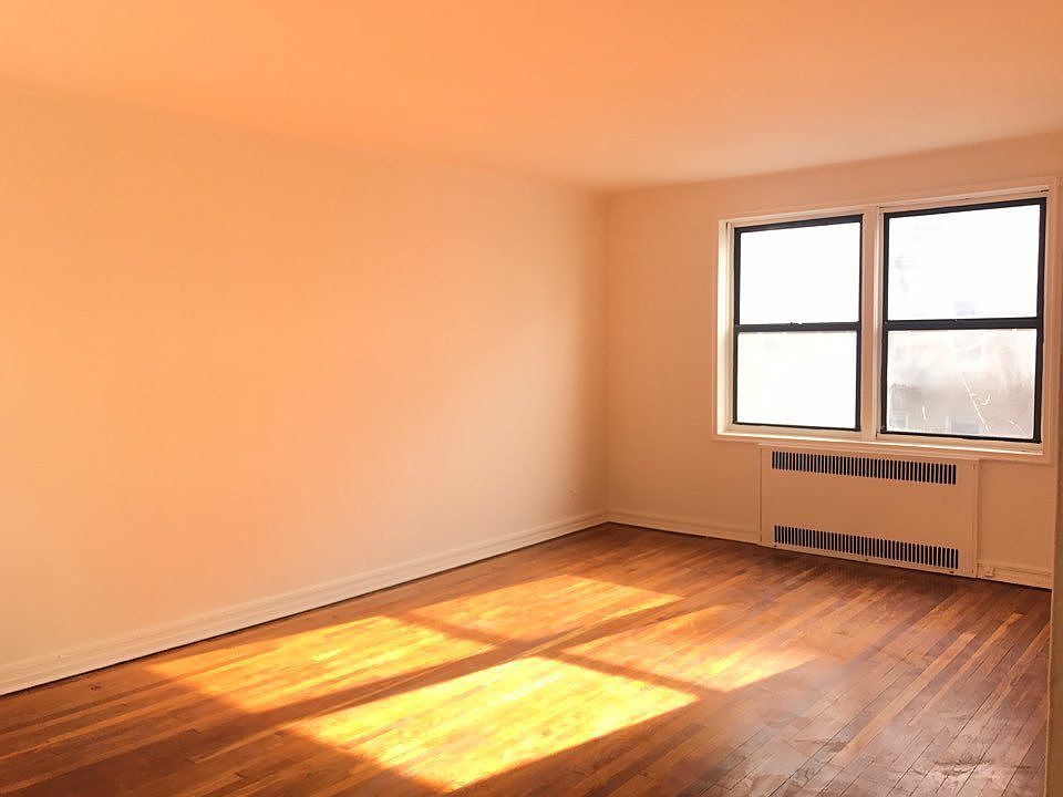 1st image of 4216 80th St APT 3S