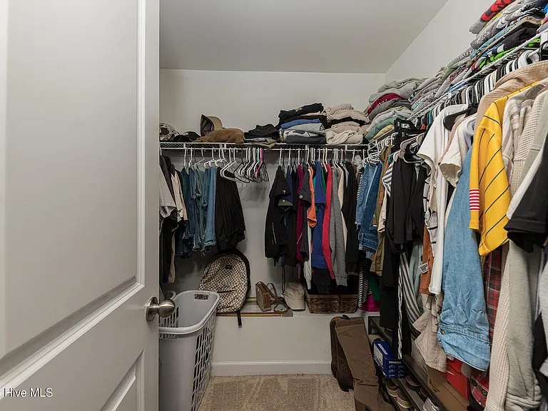 137 Wilburne Dr — Photo 23