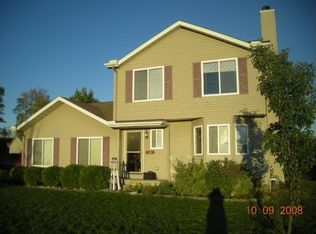 2601 Bonita Dr, Waterford, MI 48329