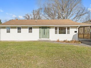 824 E Cedar St, Covington, VA 24426