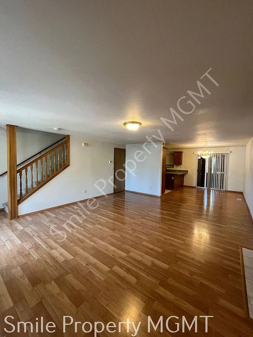 single house — Photo 3
