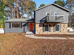 1295 Brookvale Dr, Riverdale, GA 30296