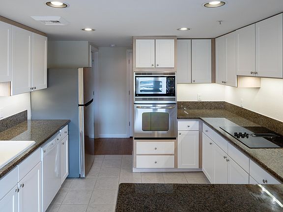 5th image of 10415 SE Waverly Ct #1e3f041a6