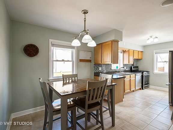 5th image of 5339 N Nagle Ave