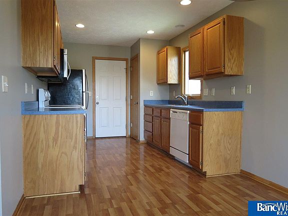 4th image of 5540 Barrington Park Dr