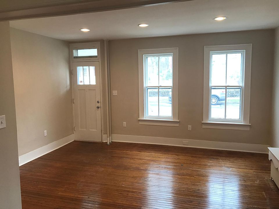 Main Living Area & Front Door