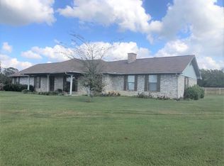 490 County Road 43800, Paris, TX 75462