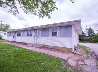 2817 N Willowbrook Rd #B, Columbia, MO 65202