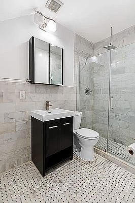 5th image of 341 Lexington Ave #2R
