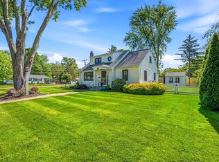 106 Sherry St, Northbridge, MA 01534