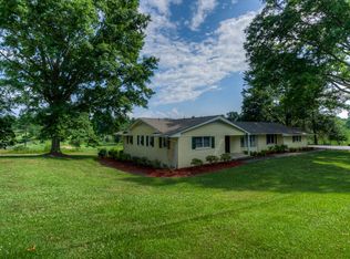 4 Fairway Dr, Bristol, TN 37620