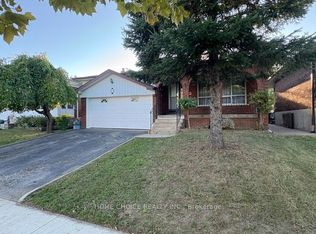 27 Terryhill Cres E, Toronto, ON M1S 3X2